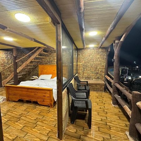 Dana Gate Lodge Екстериор снимка