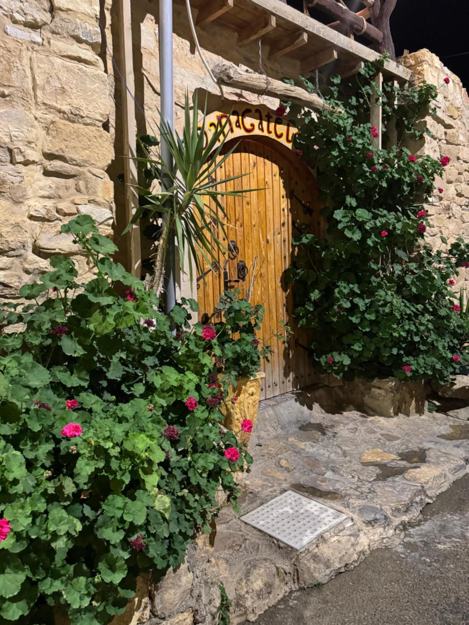 Dana Gate Lodge Екстериор снимка